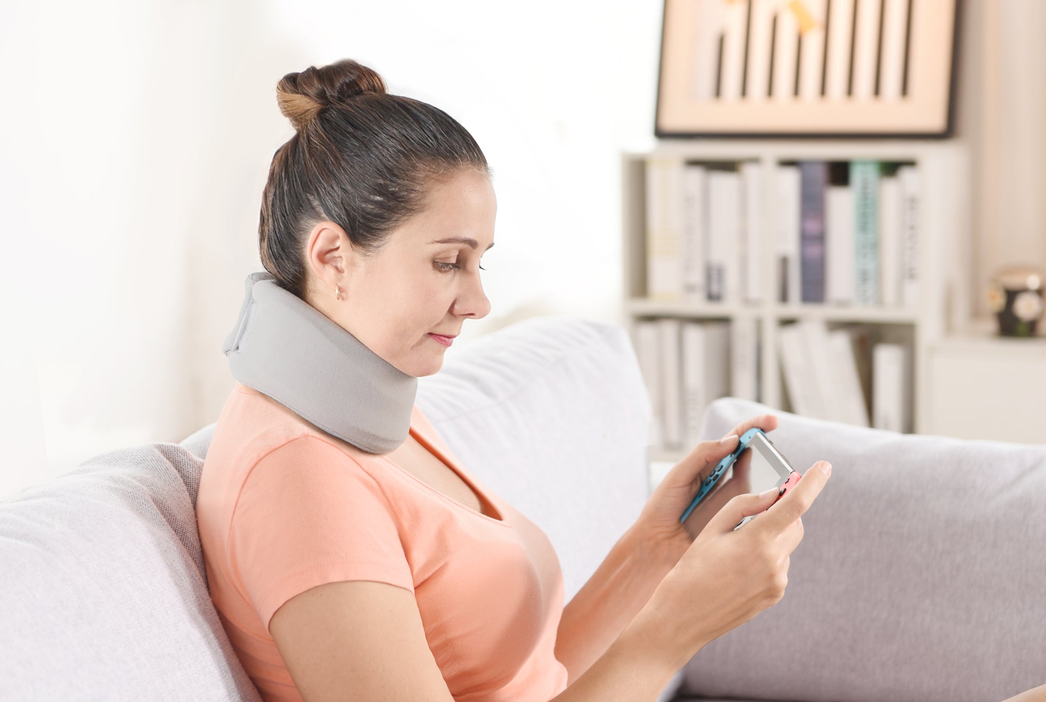 What does a neck brace do?